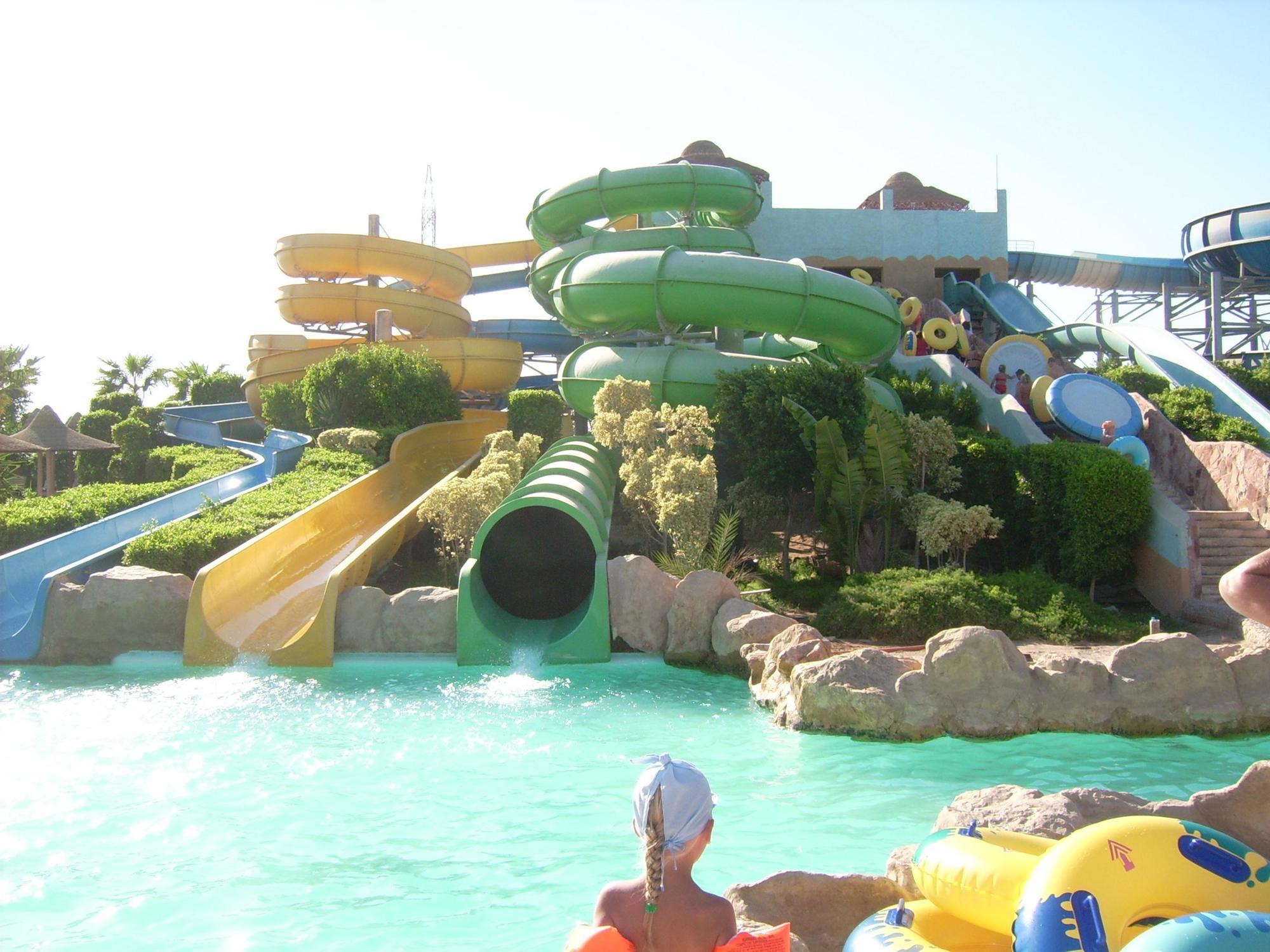 Titanic Aqua Park Resort - Families And Couples Only Hurghada Esterno foto