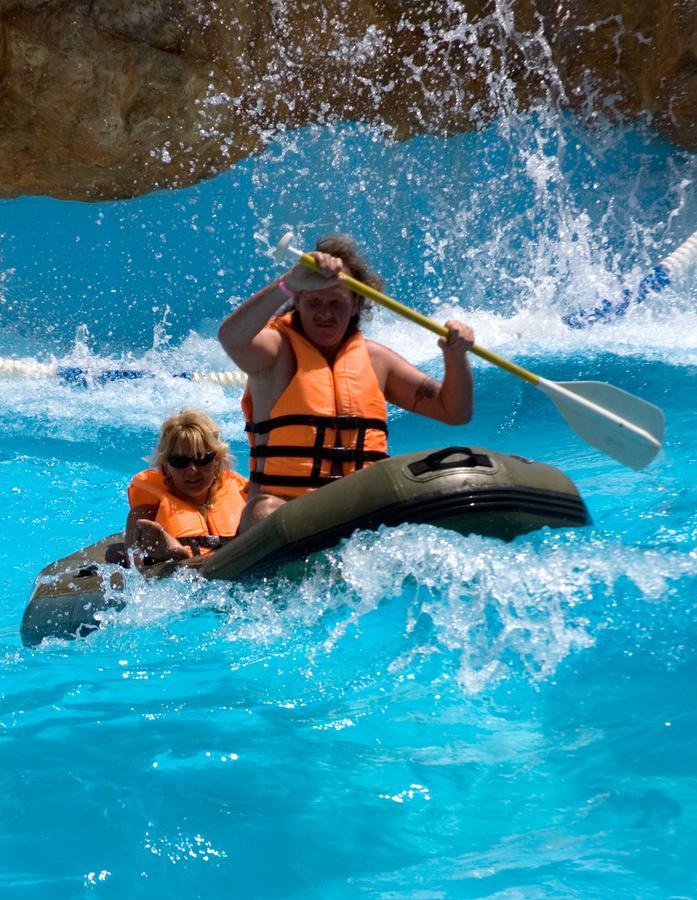 Titanic Aqua Park Resort - Families And Couples Only Hurghada Esterno foto