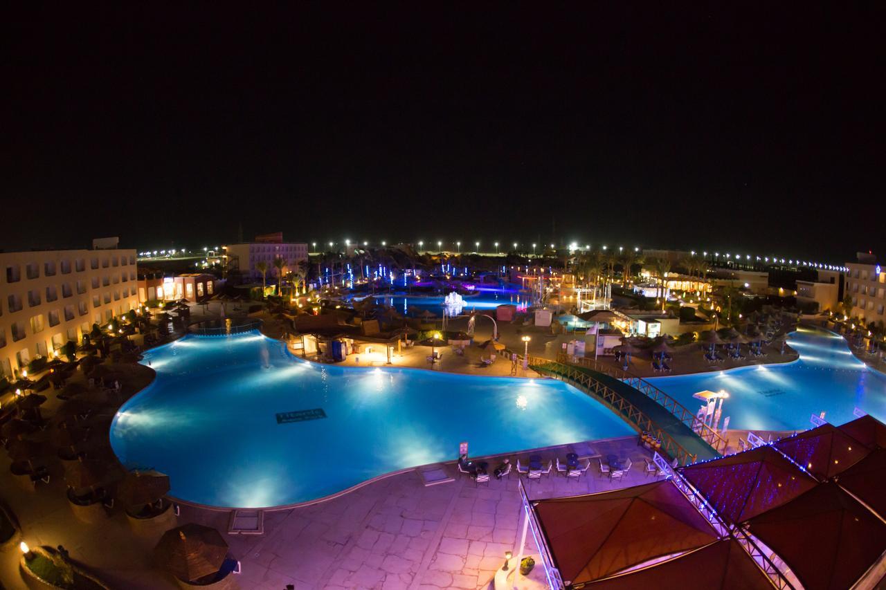Titanic Aqua Park Resort - Families And Couples Only Hurghada Esterno foto