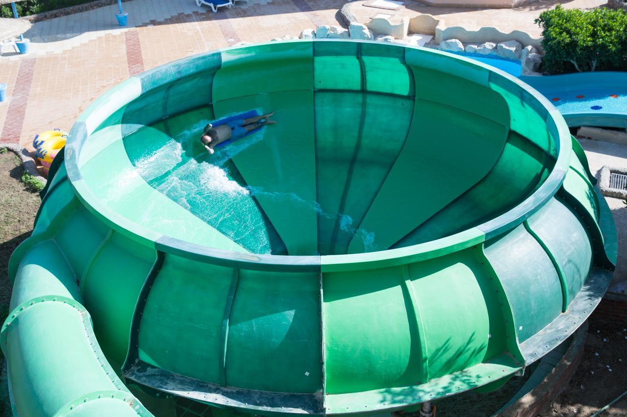 Titanic Aqua Park Resort - Families And Couples Only Hurghada Esterno foto